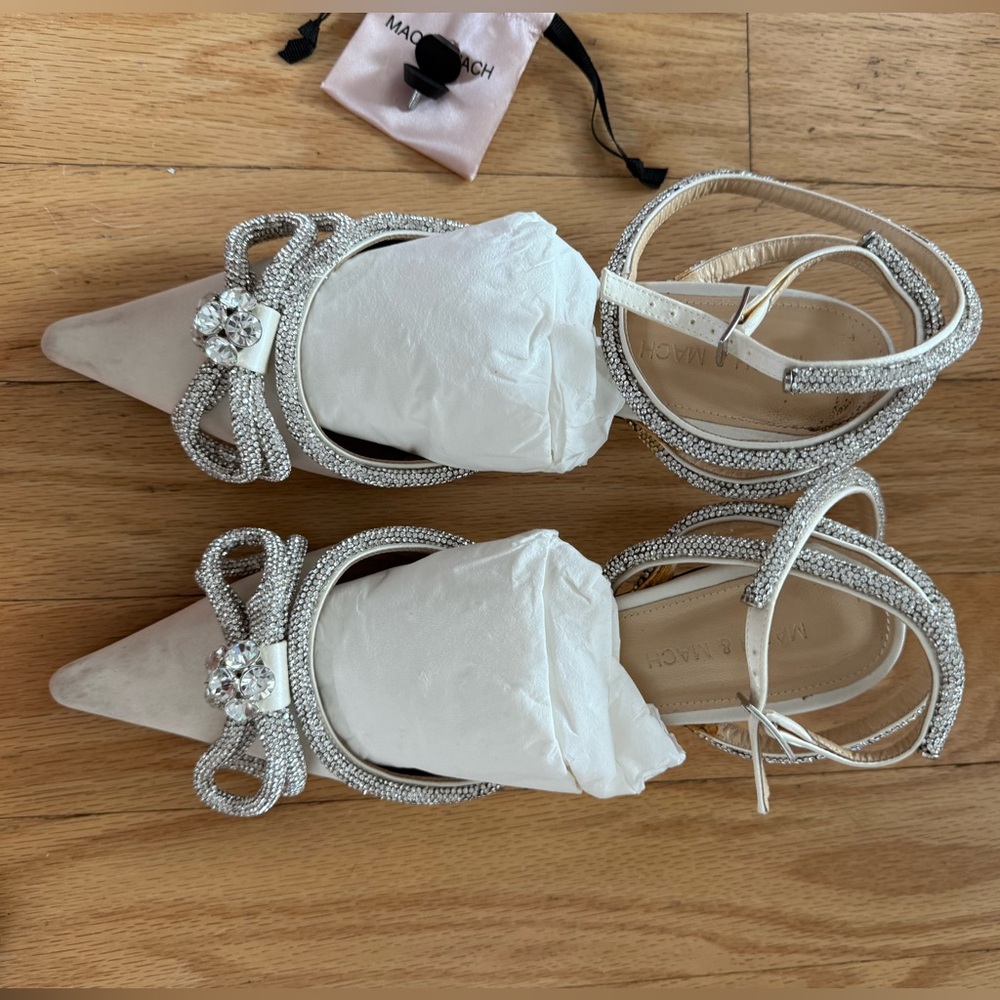MACH & MACH Double Crystal Bow Slingback pump